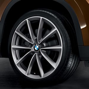 BMW V-Spoke 324 Alloy Wheel and Tire Set 36112211242