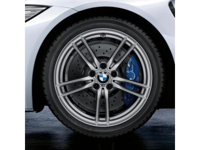 BMW 19 Inch Style 641 Cold Weather Wheel and Tire Set in Jet Black Matt 36115A4D829