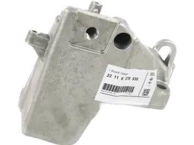 22116878938 BMW Engine Mount Bracket Product Photo 4 of 5